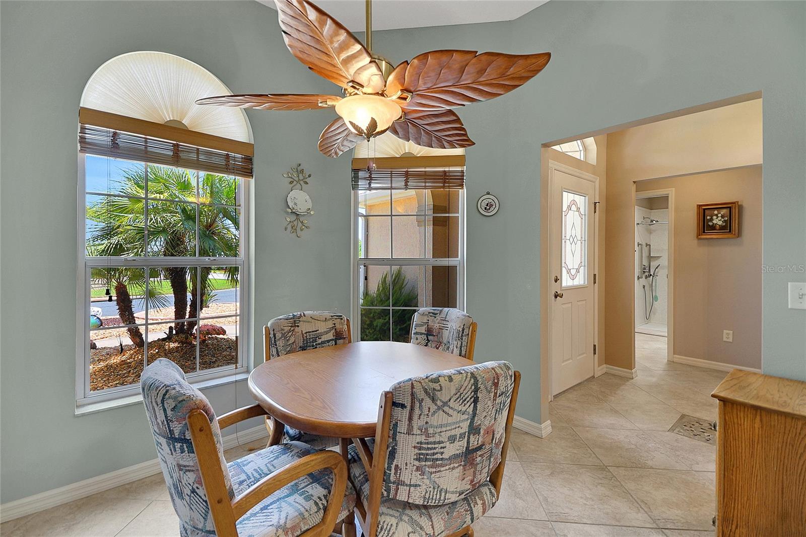 2127 BARBOSA CT
