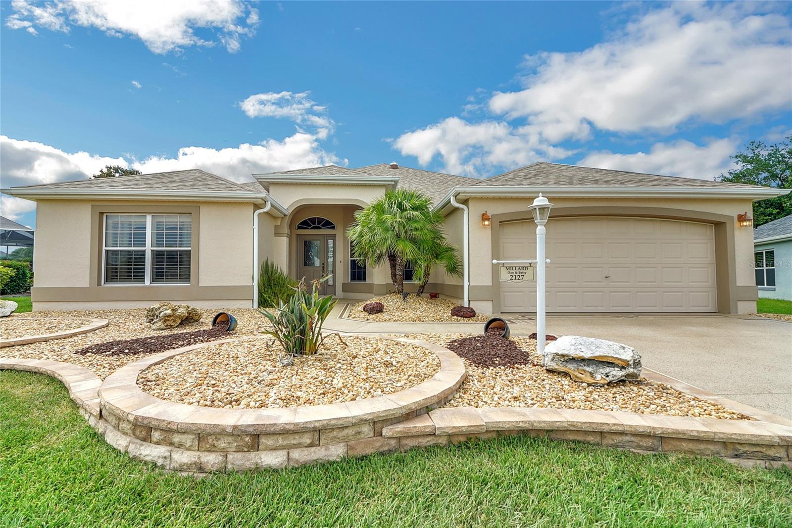 2127 BARBOSA CT