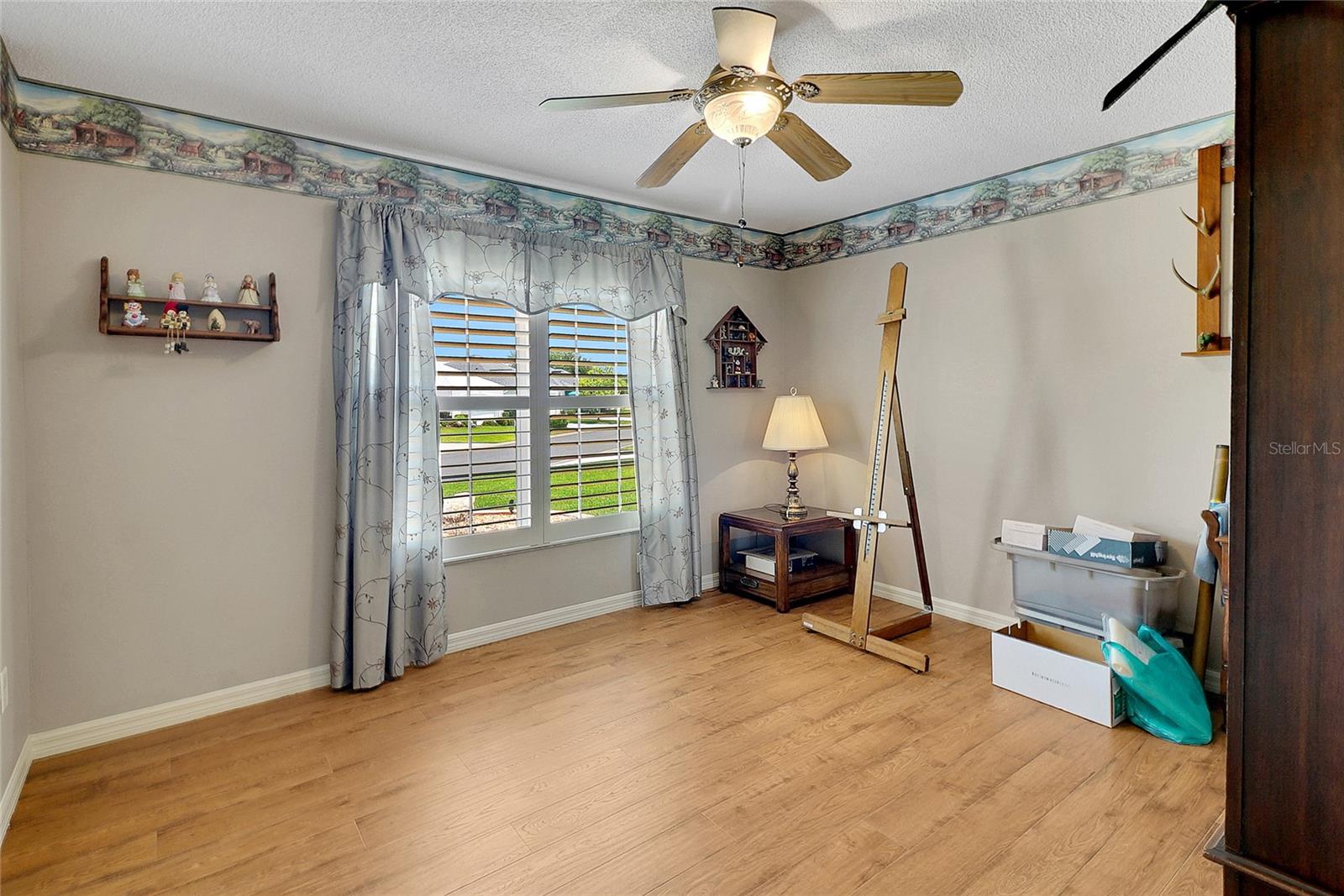 2127 BARBOSA CT