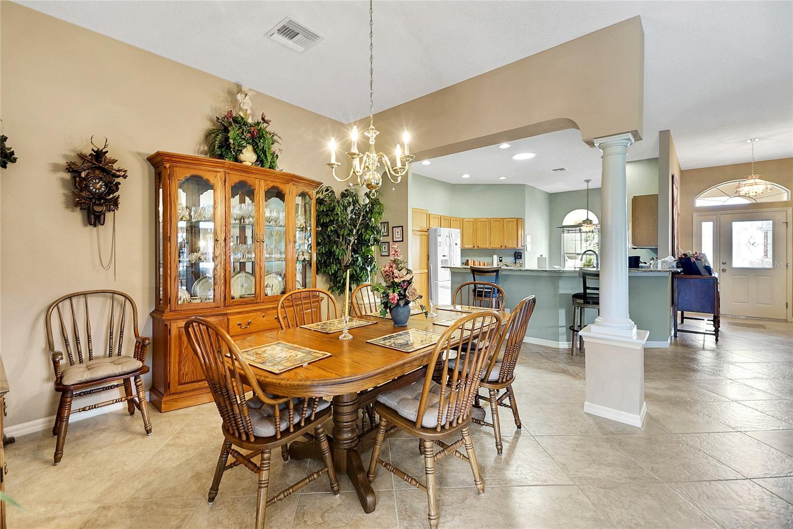 2127 BARBOSA CT