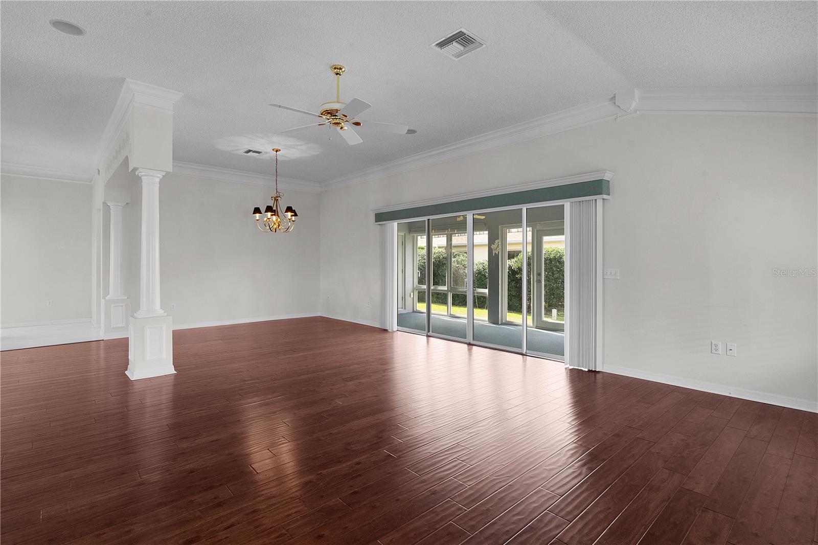 1306 GAUCHO WAY