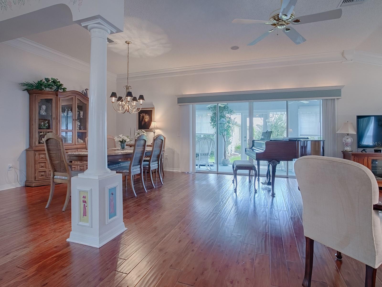 1306 GAUCHO WAY