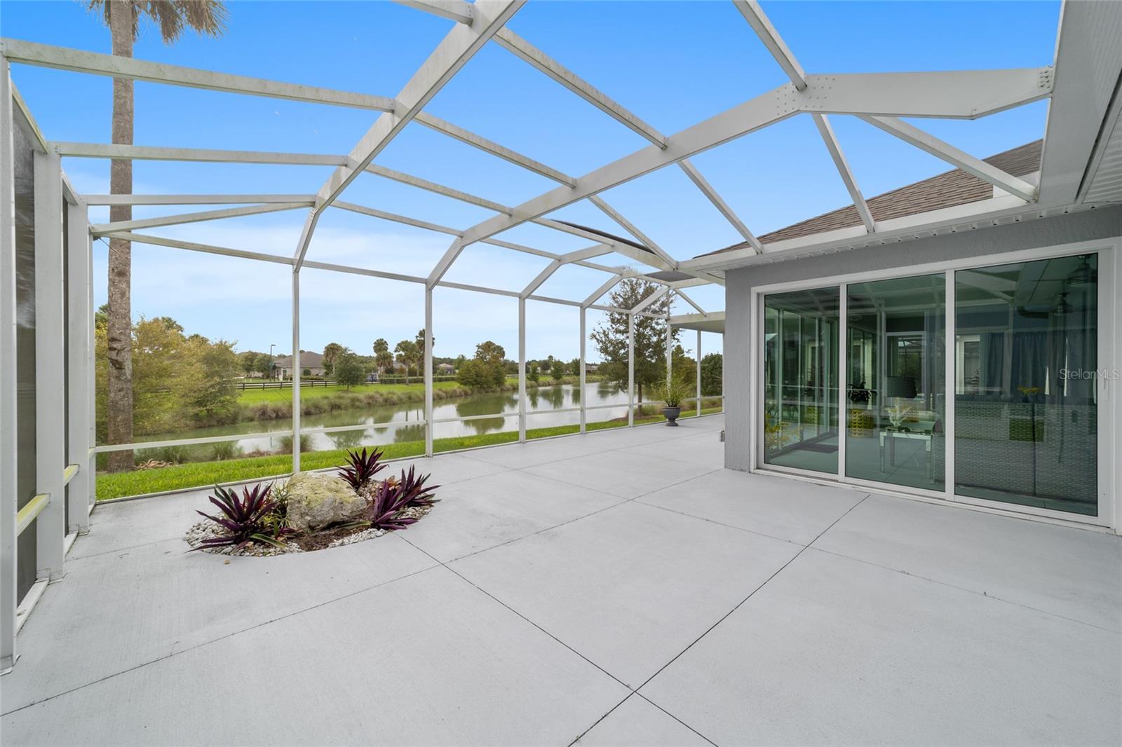 2966 SPANISH MOSS WAY