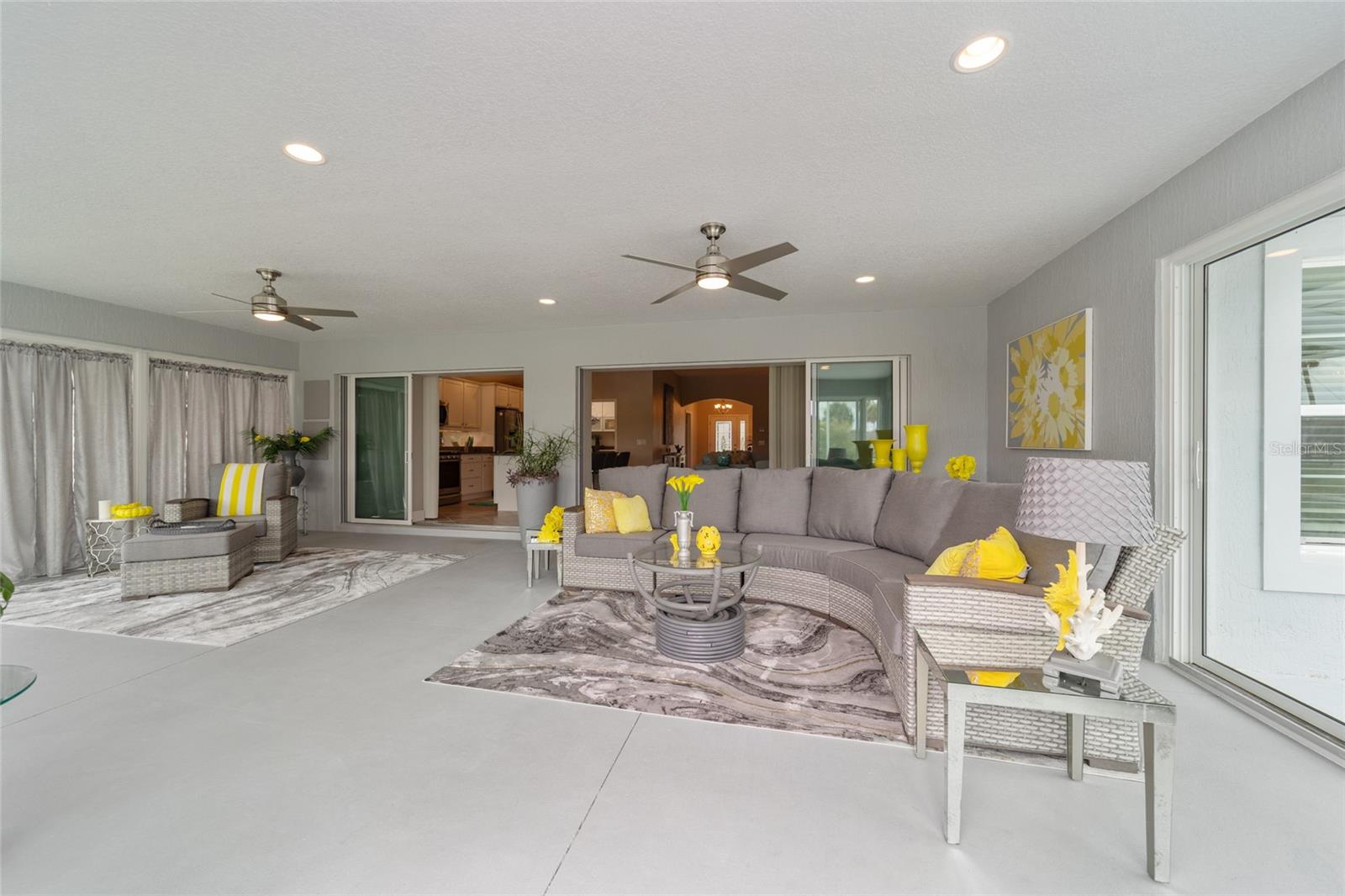2966 SPANISH MOSS WAY