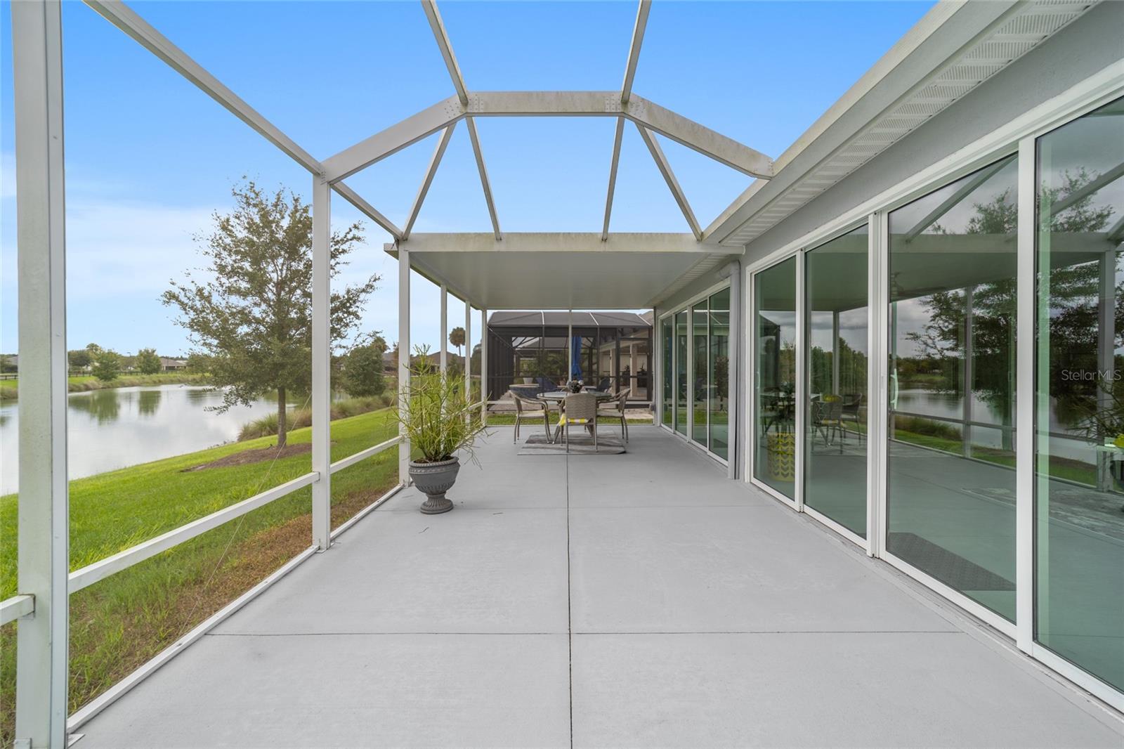 2966 SPANISH MOSS WAY