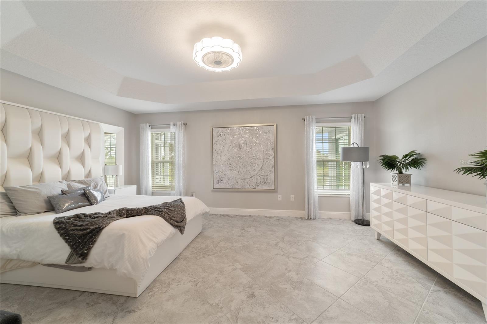 2966 SPANISH MOSS WAY
