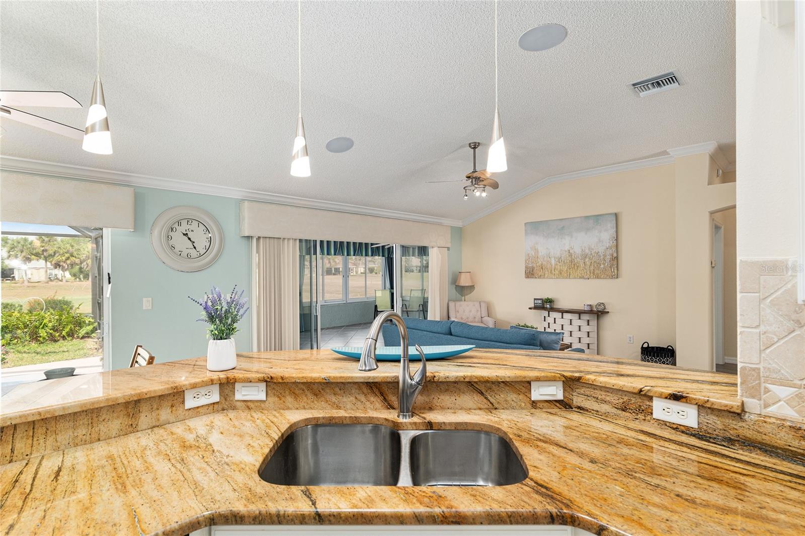 1312 PATRICK PL