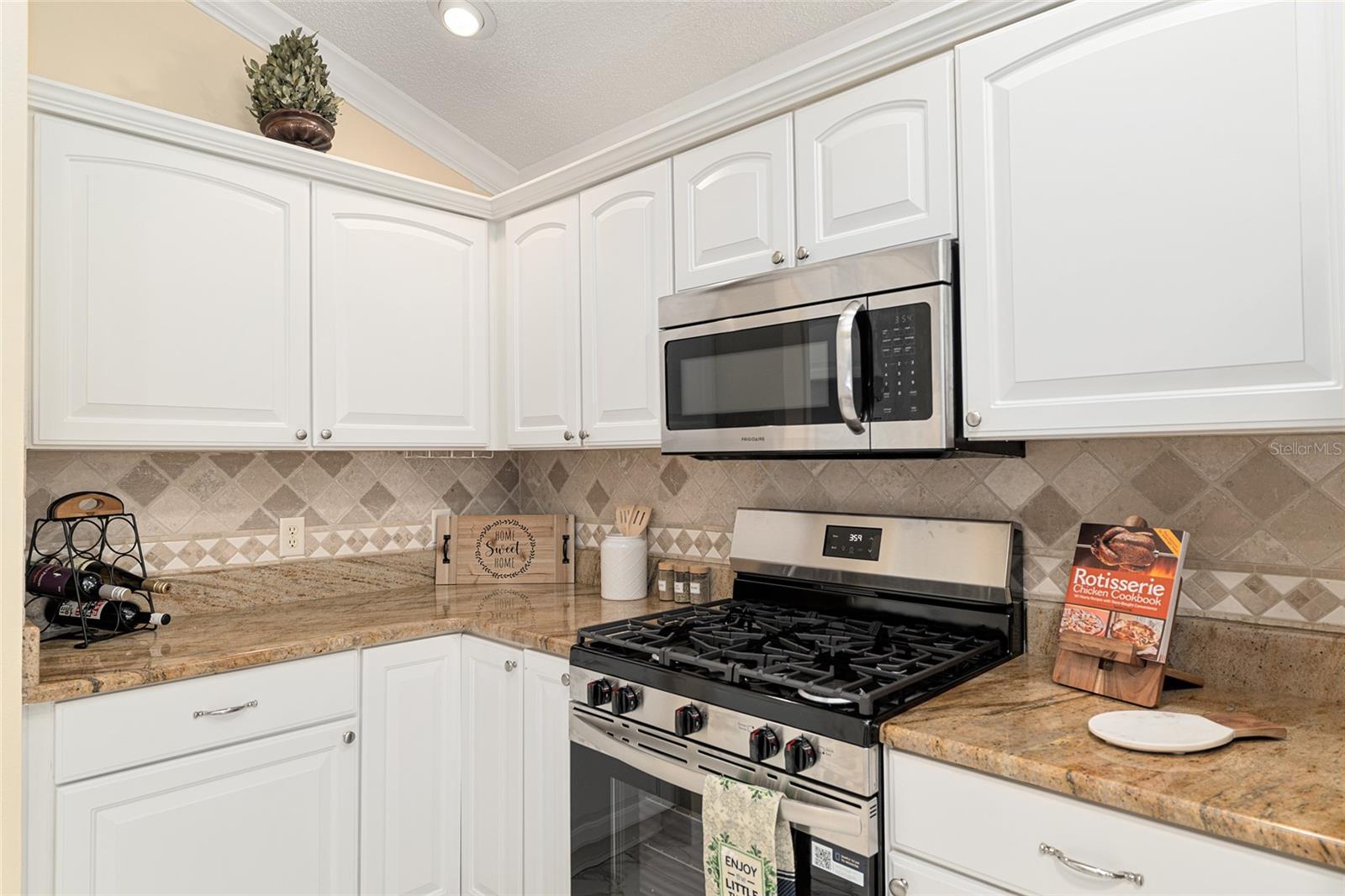 1312 PATRICK PL