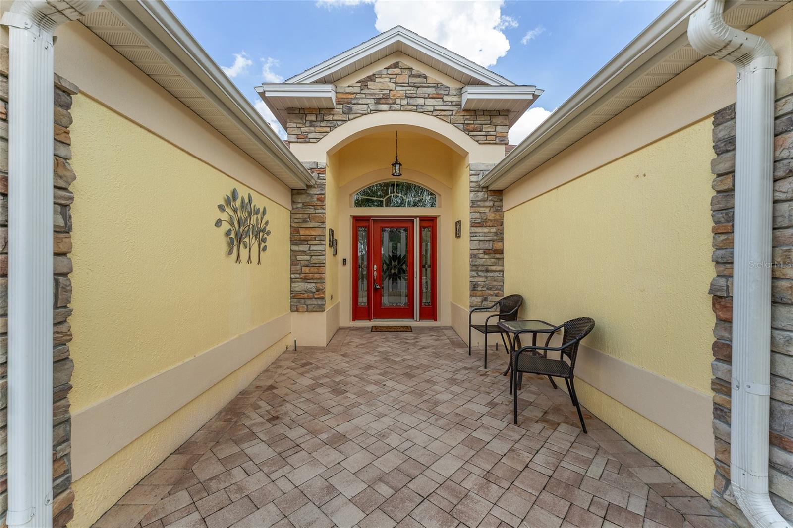 1312 PATRICK PL