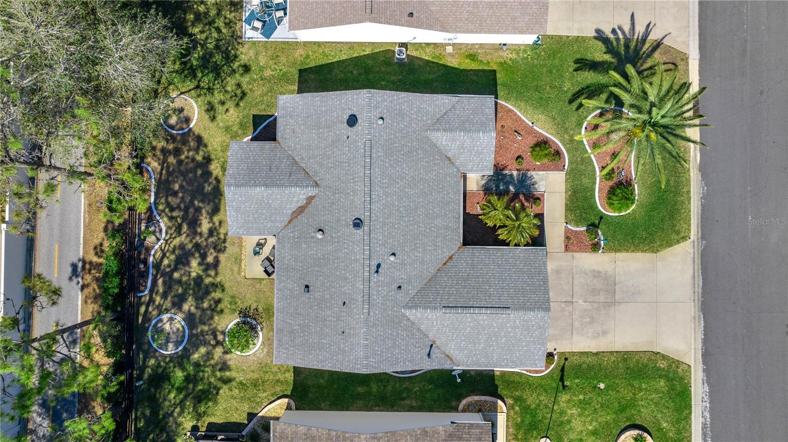 2738 PRIVADA DR