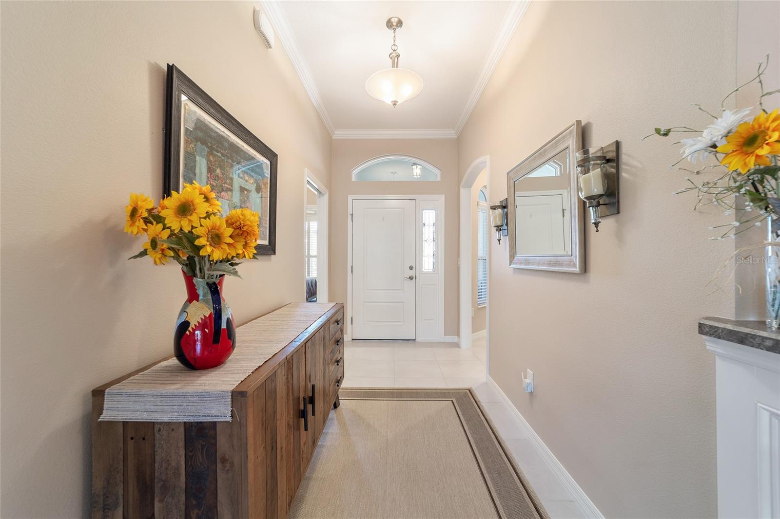6083 DELPHINA LOOP