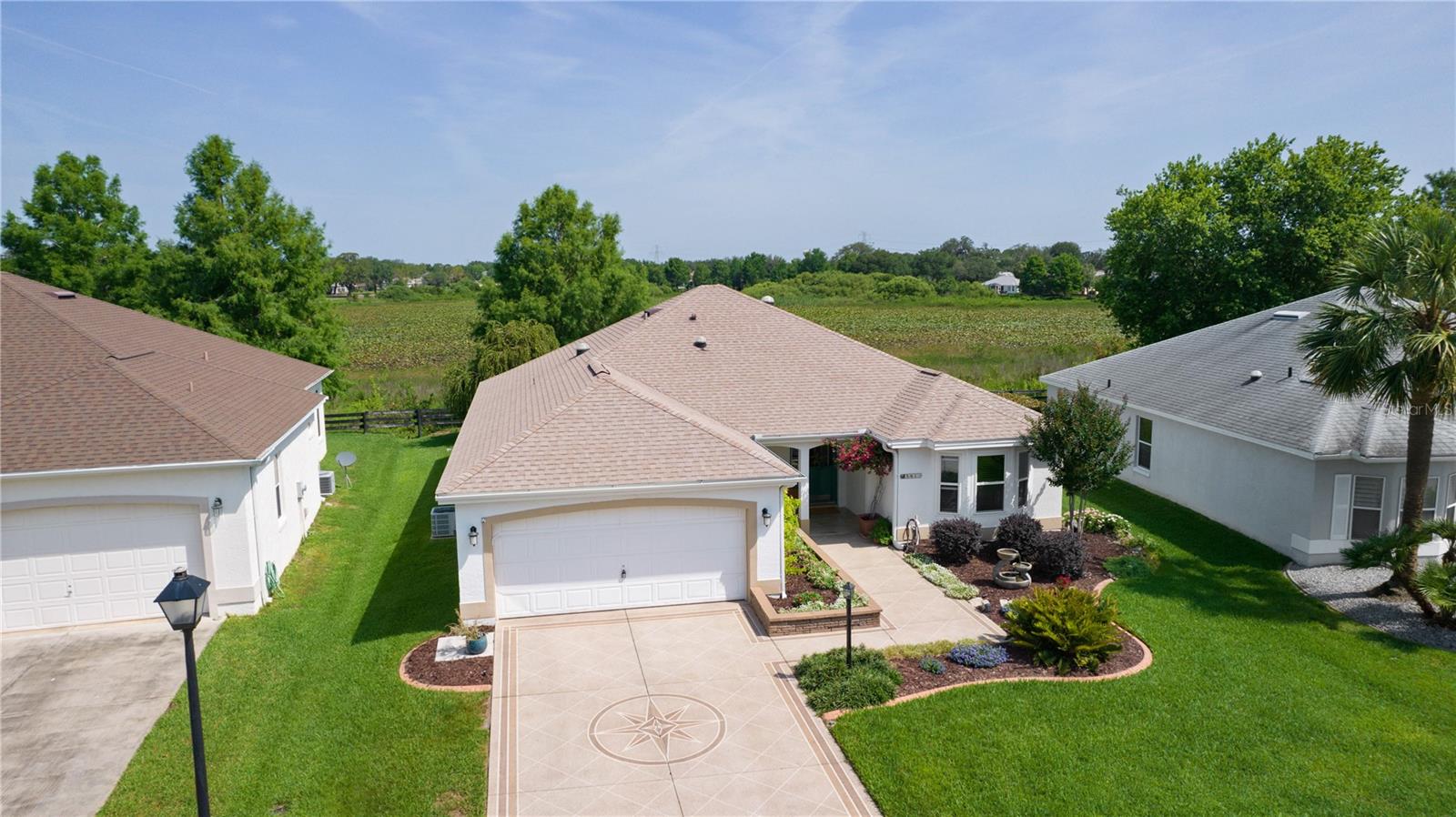 541 CARRERA DR