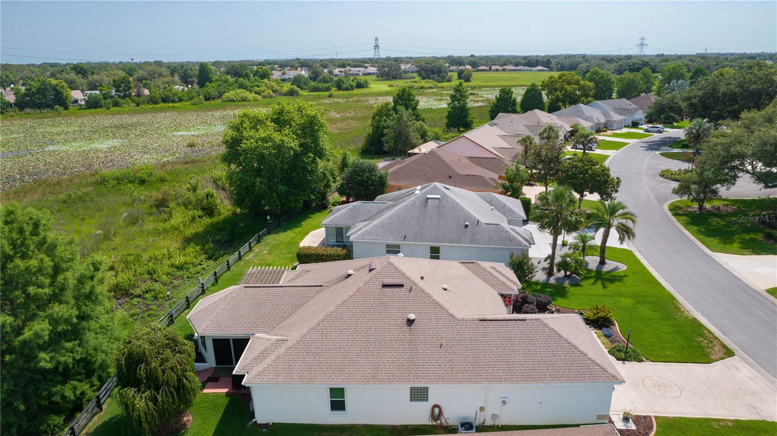 541 CARRERA DR