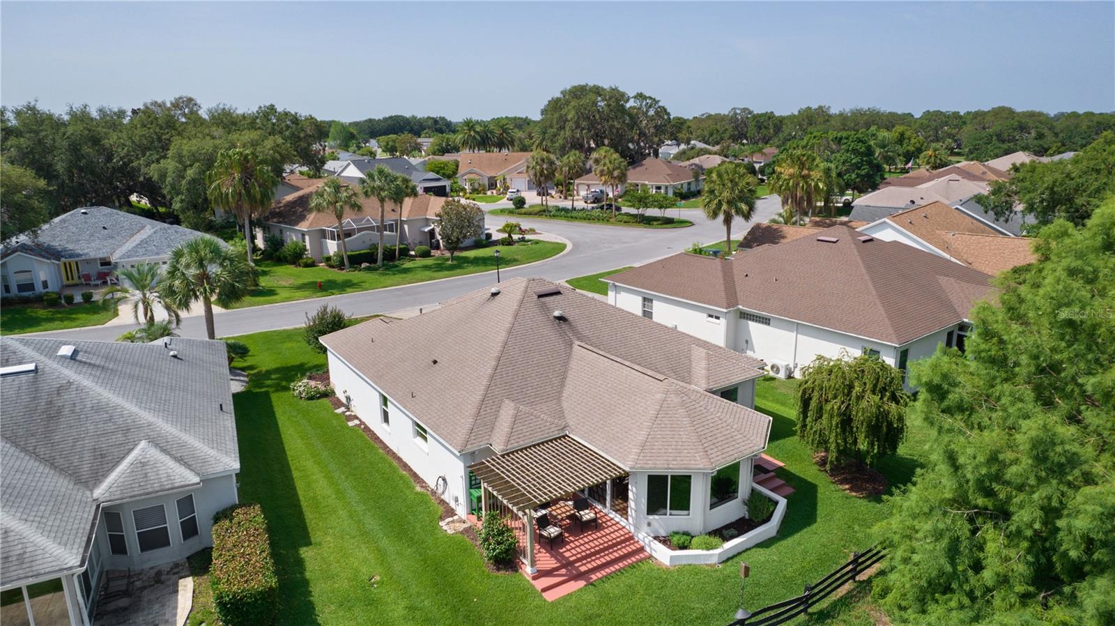 541 CARRERA DR