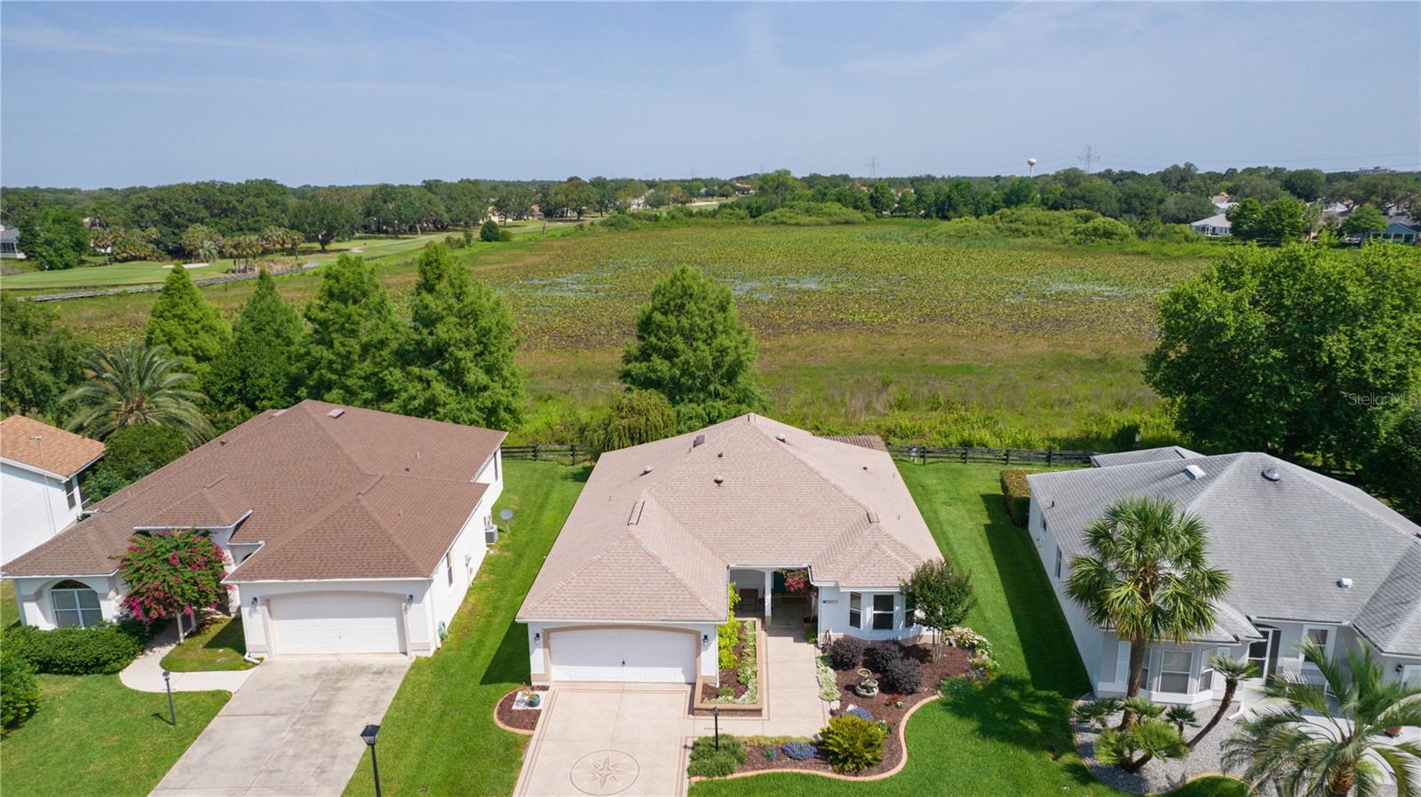 541 CARRERA DR