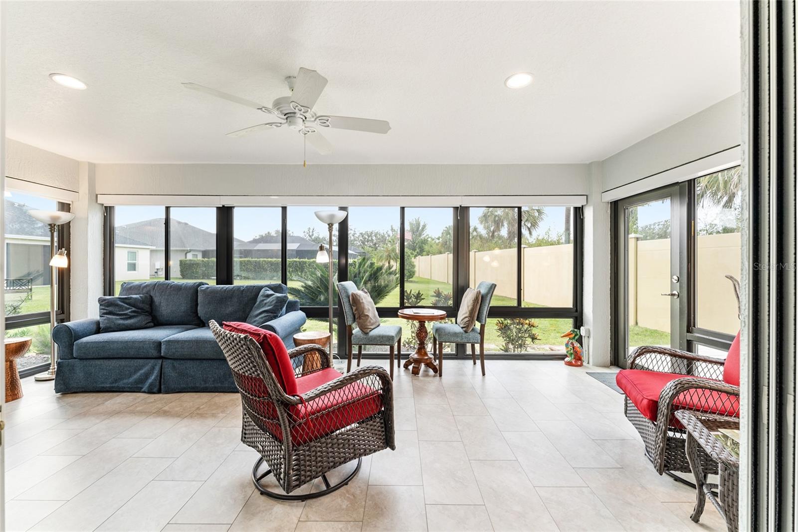 2585 CONSTANCE CT