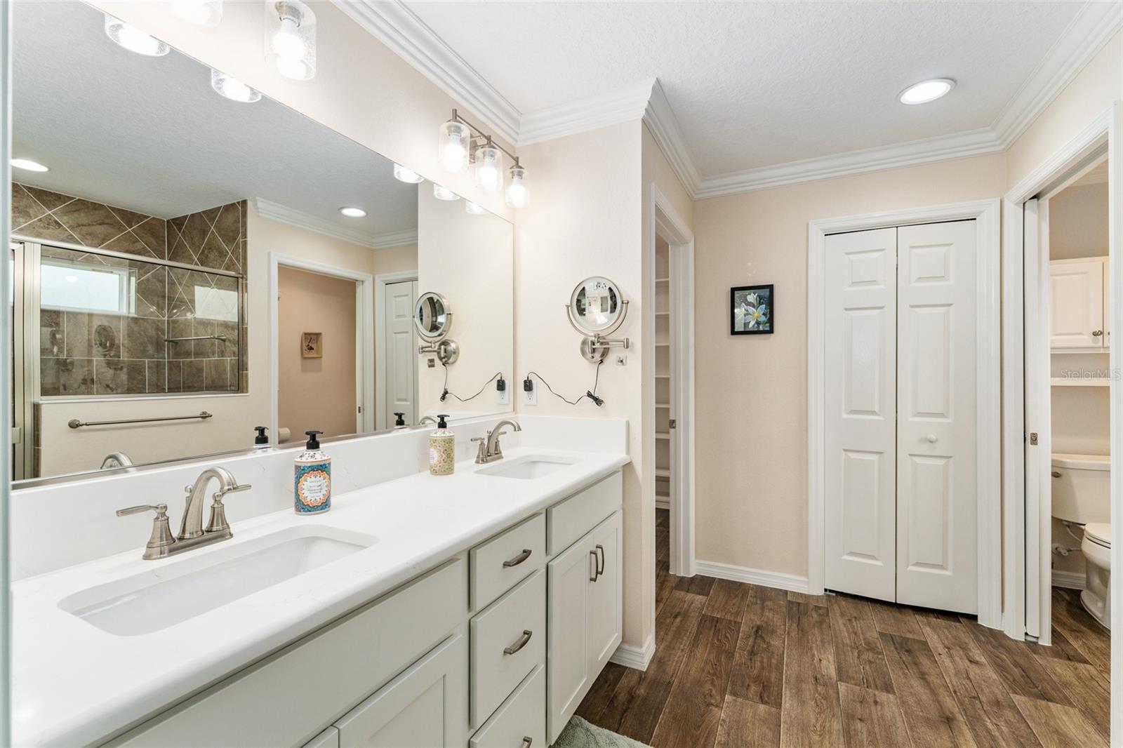 2585 CONSTANCE CT