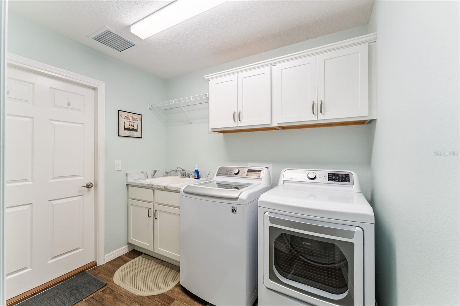 2585 CONSTANCE CT
