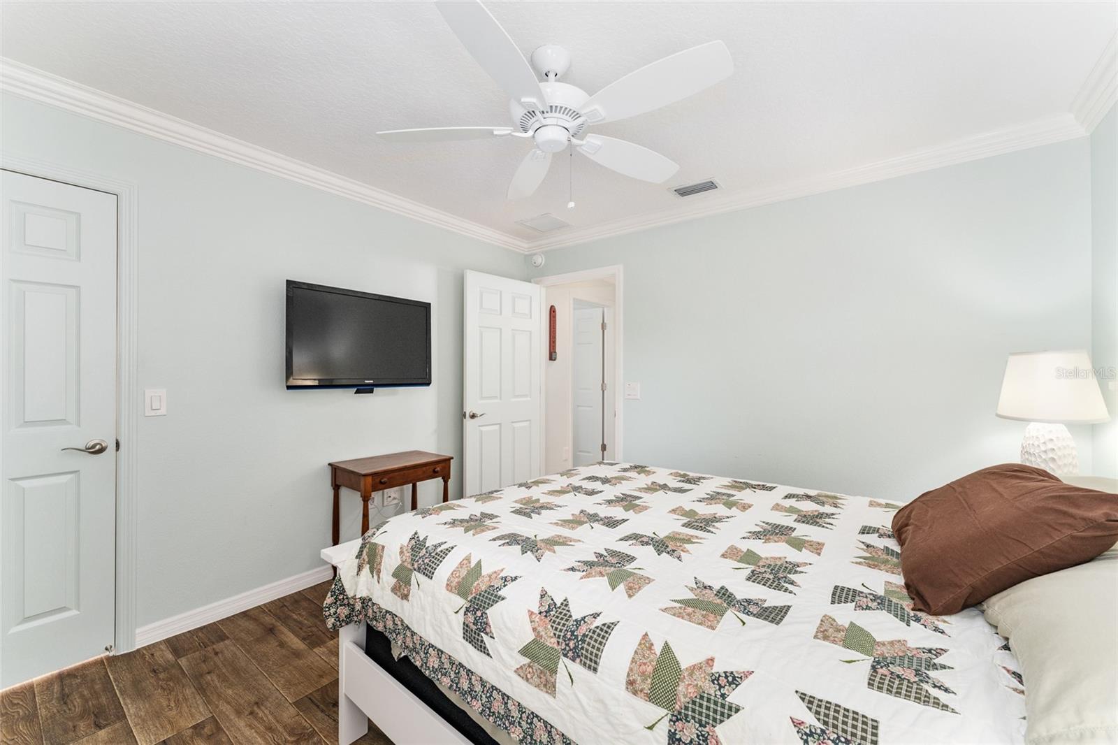 2585 CONSTANCE CT