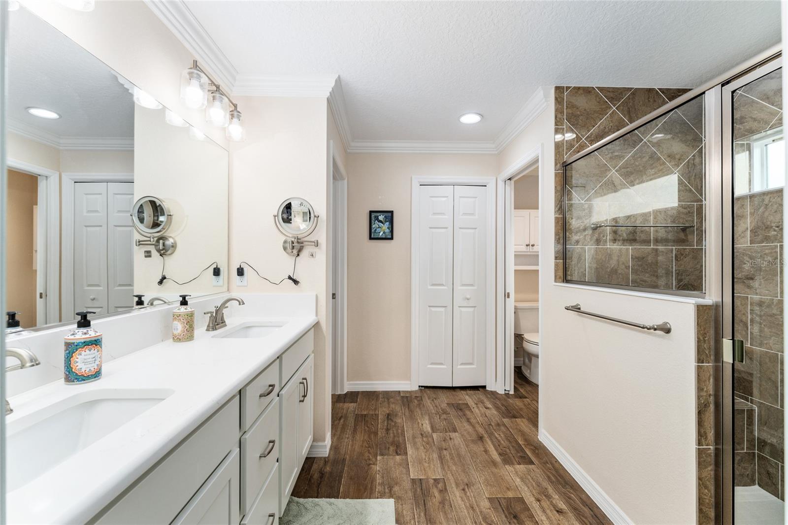 2585 CONSTANCE CT