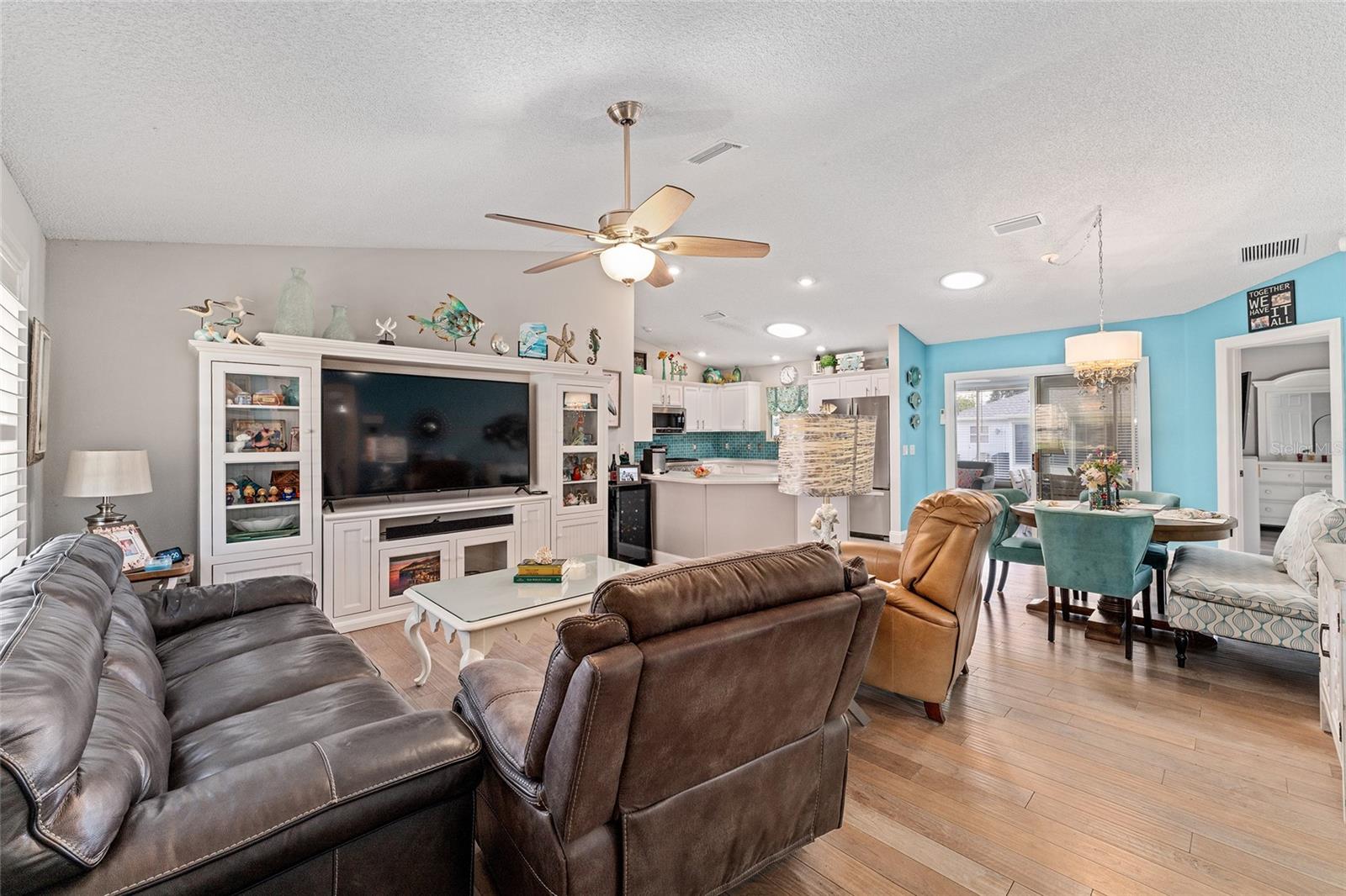 3277 ASHBROOK PL