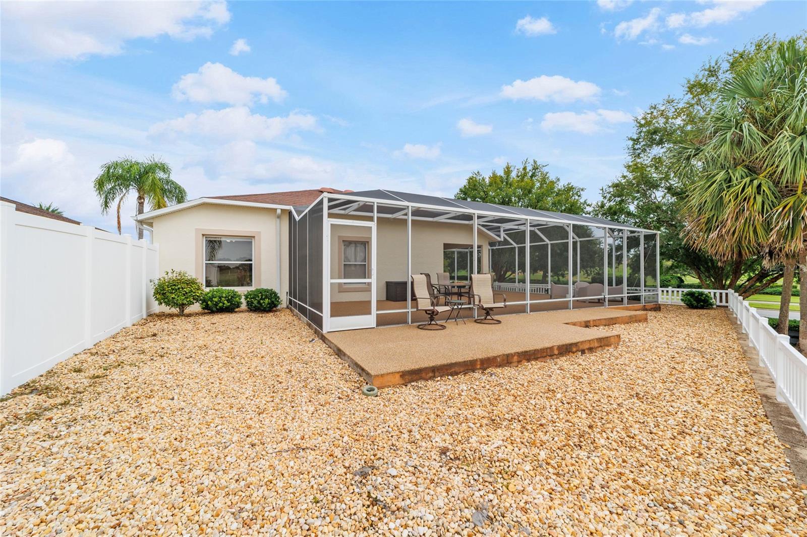 736 ENOLA PL