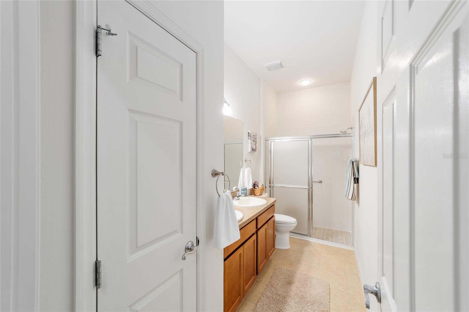736 ENOLA PL