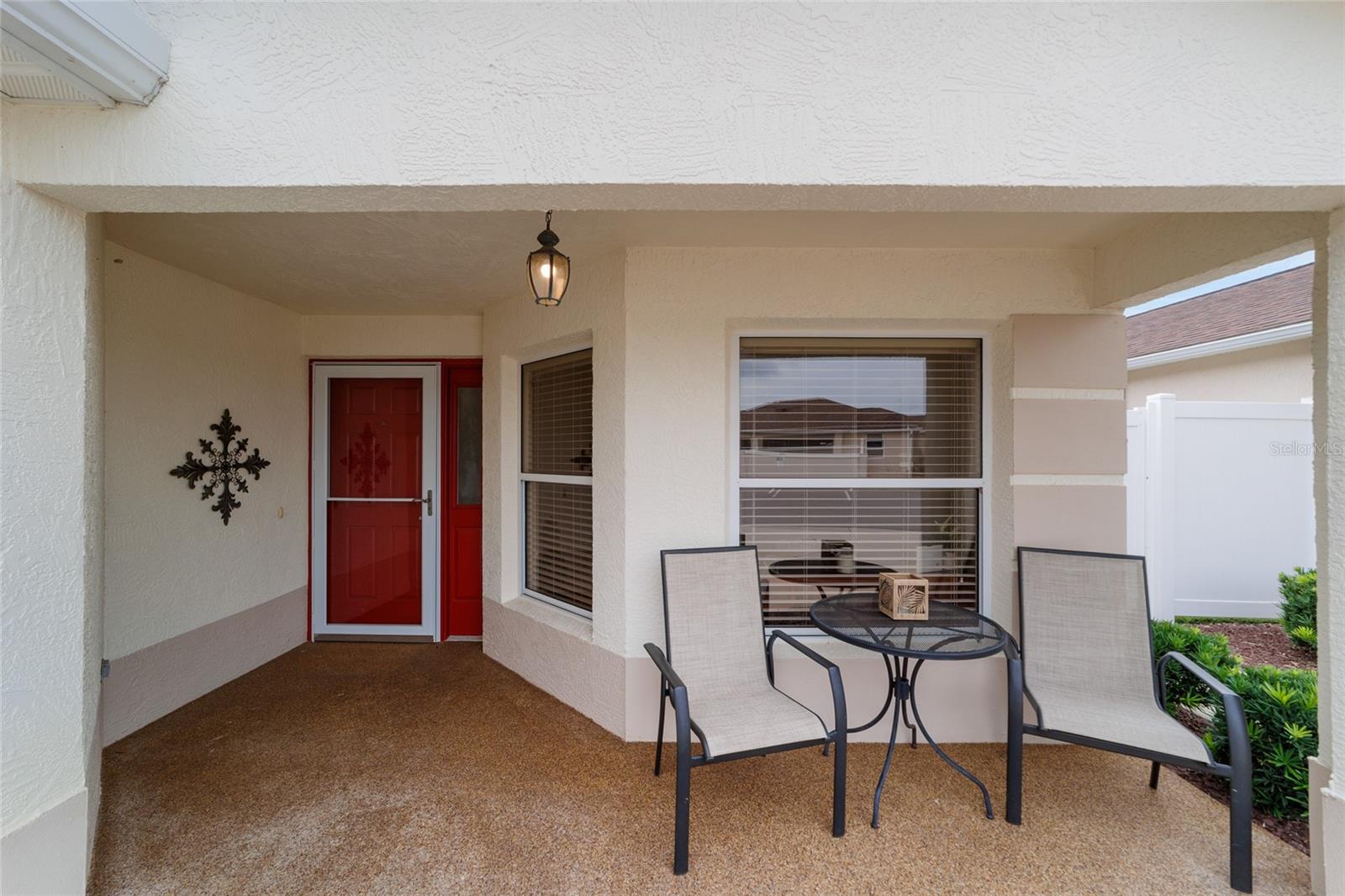 736 ENOLA PL