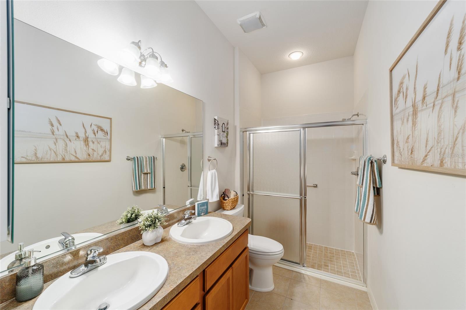 736 ENOLA PL