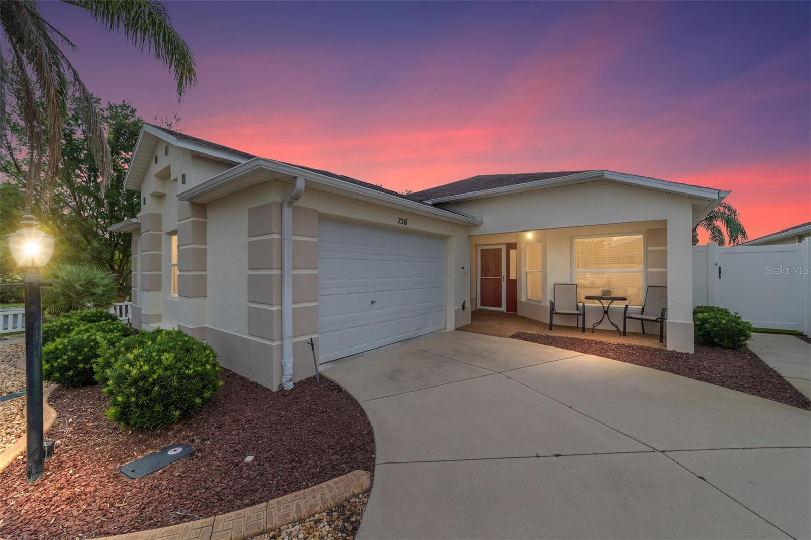 736 ENOLA PL