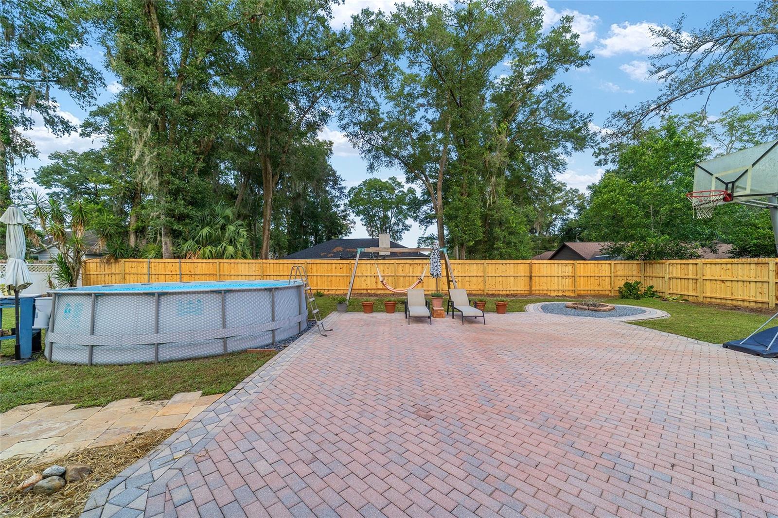 455 SE 61ST CT