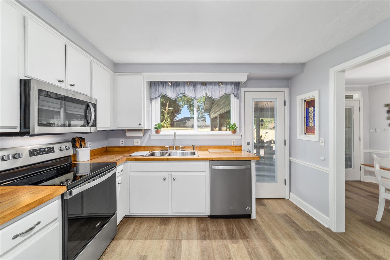 455 SE 61ST CT