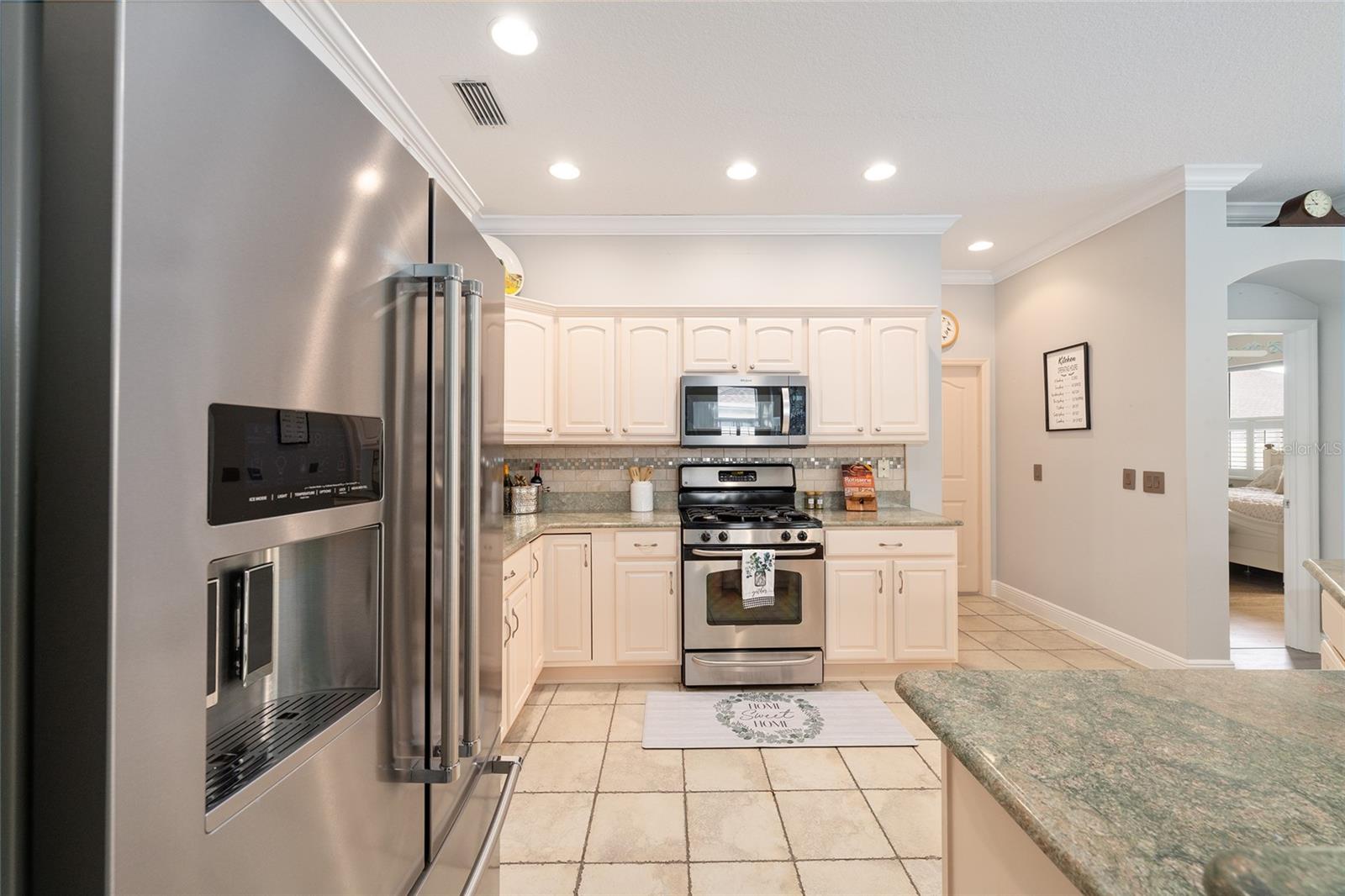 522 WADE HAMPTON PL