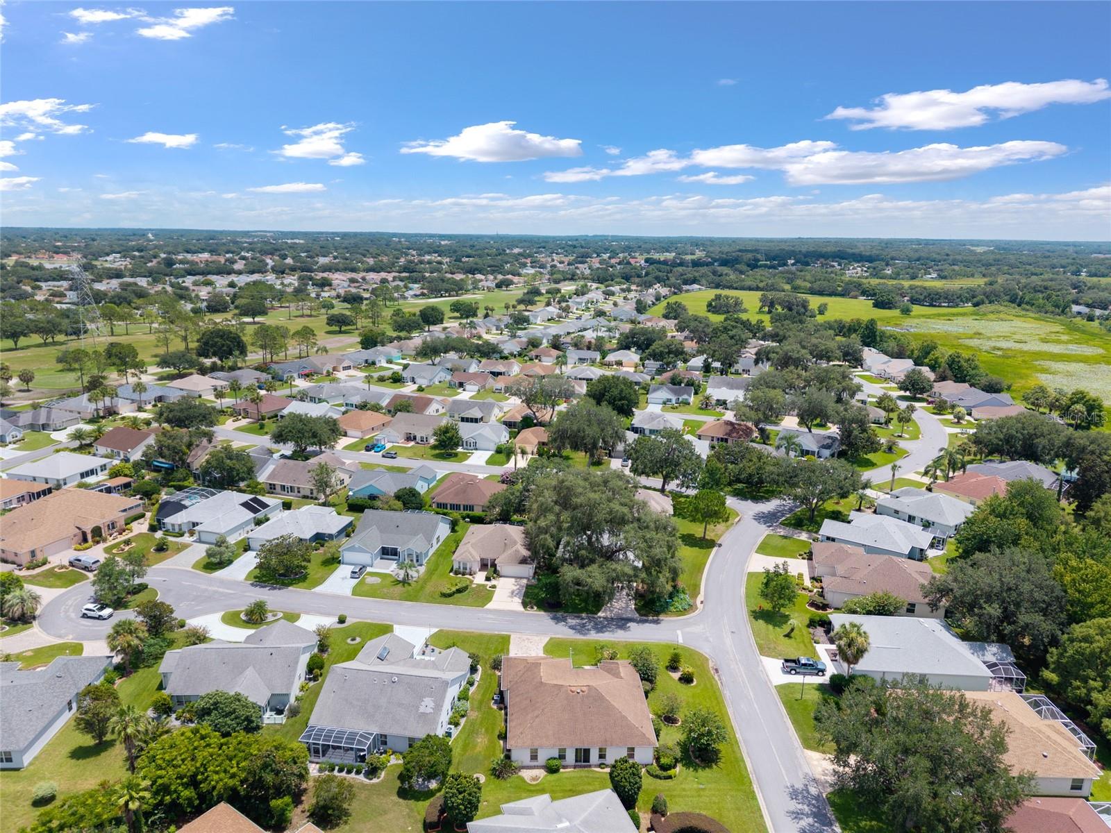 702 MELENDEZ WAY