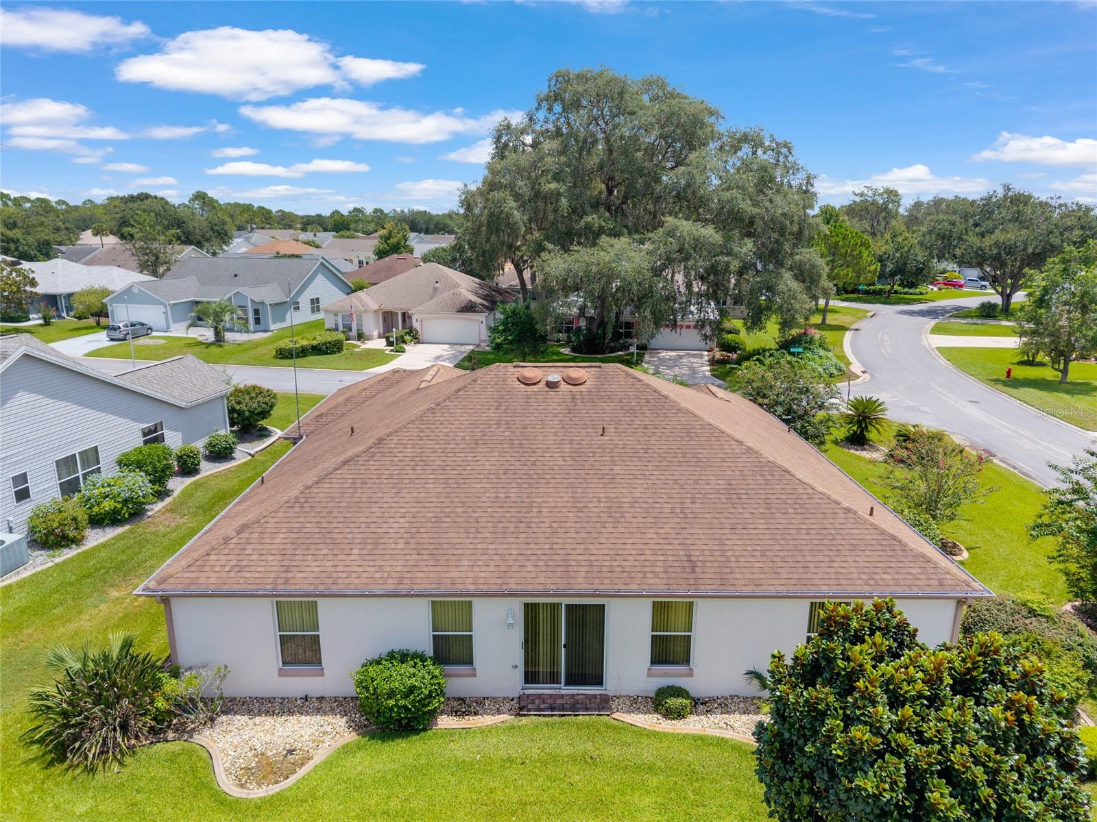 702 MELENDEZ WAY