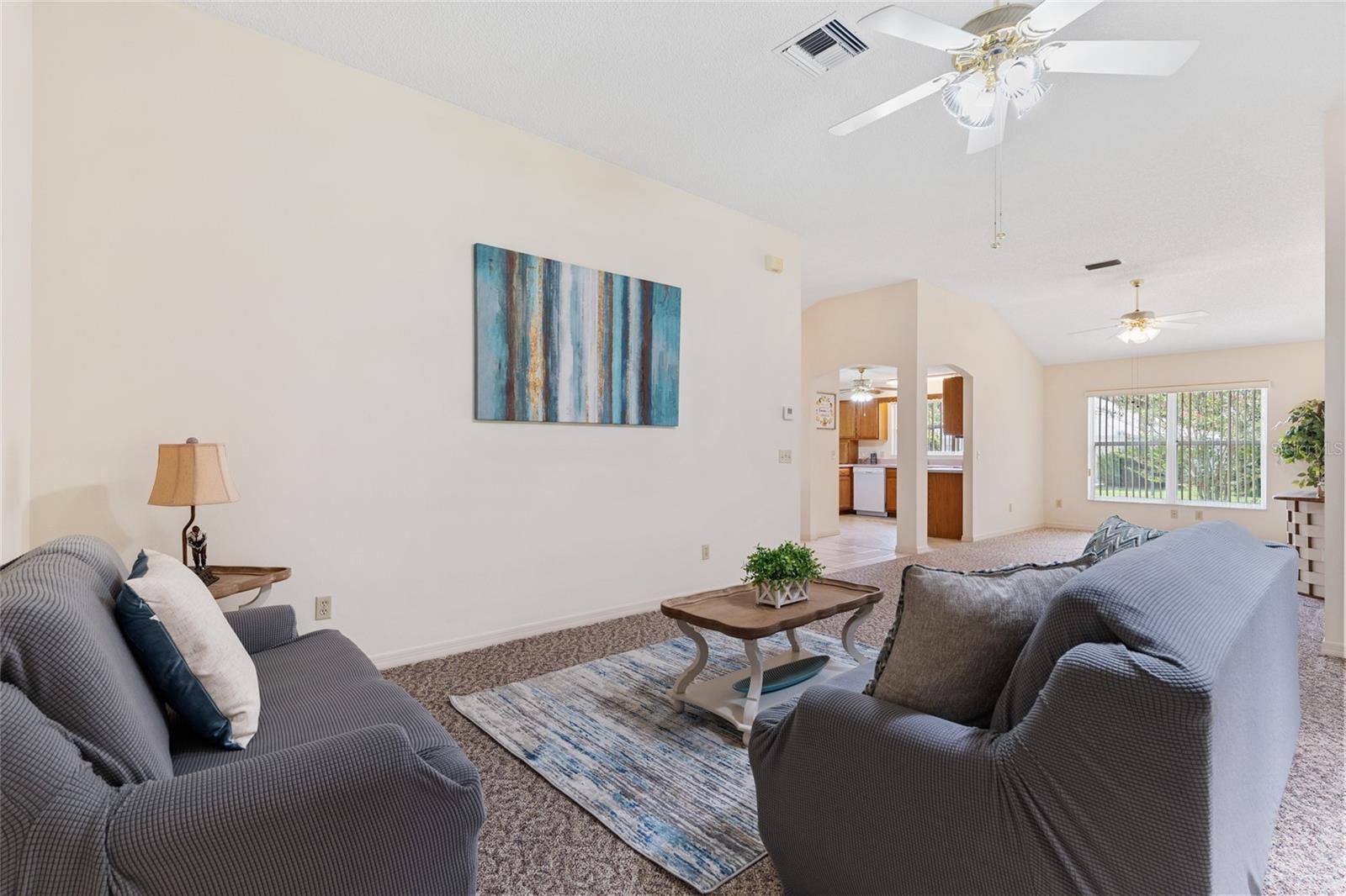 702 MELENDEZ WAY