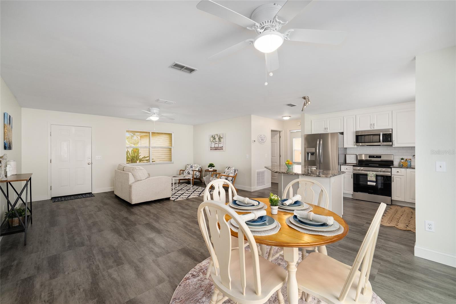 647 SAN PEDRO DR