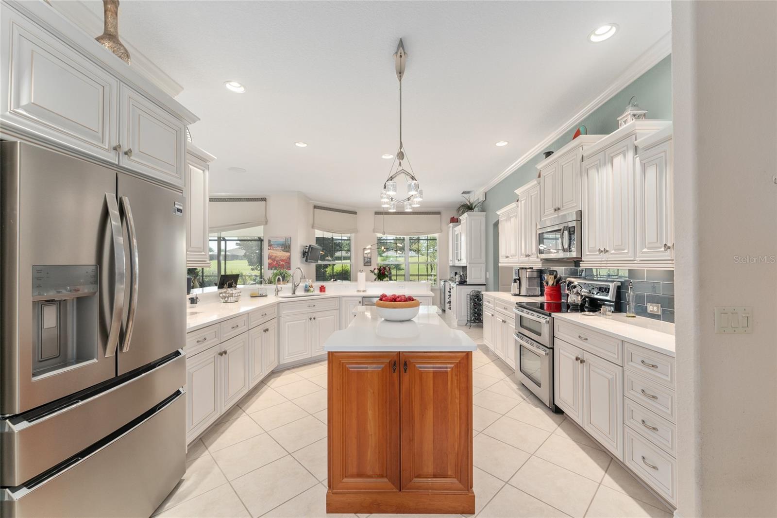 1837 SUNSET RIDGE DR