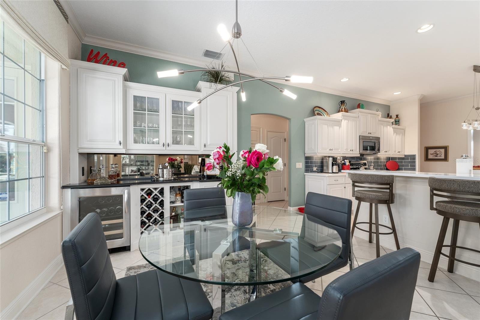 1837 SUNSET RIDGE DR