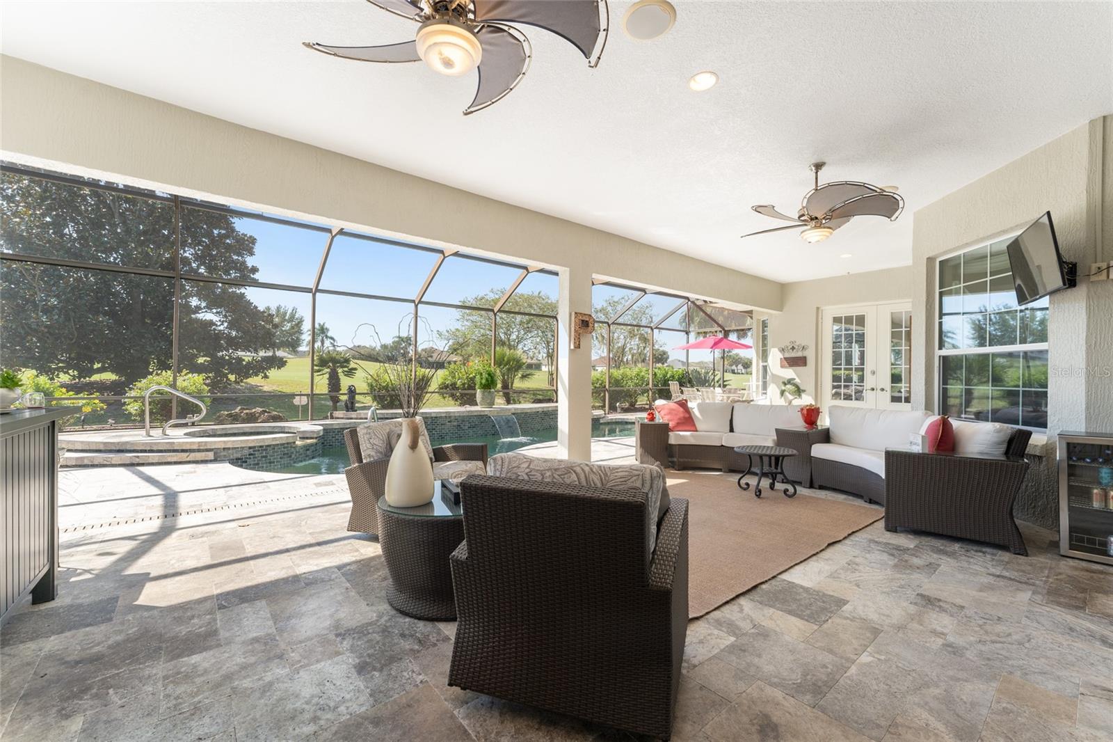 1837 SUNSET RIDGE DR