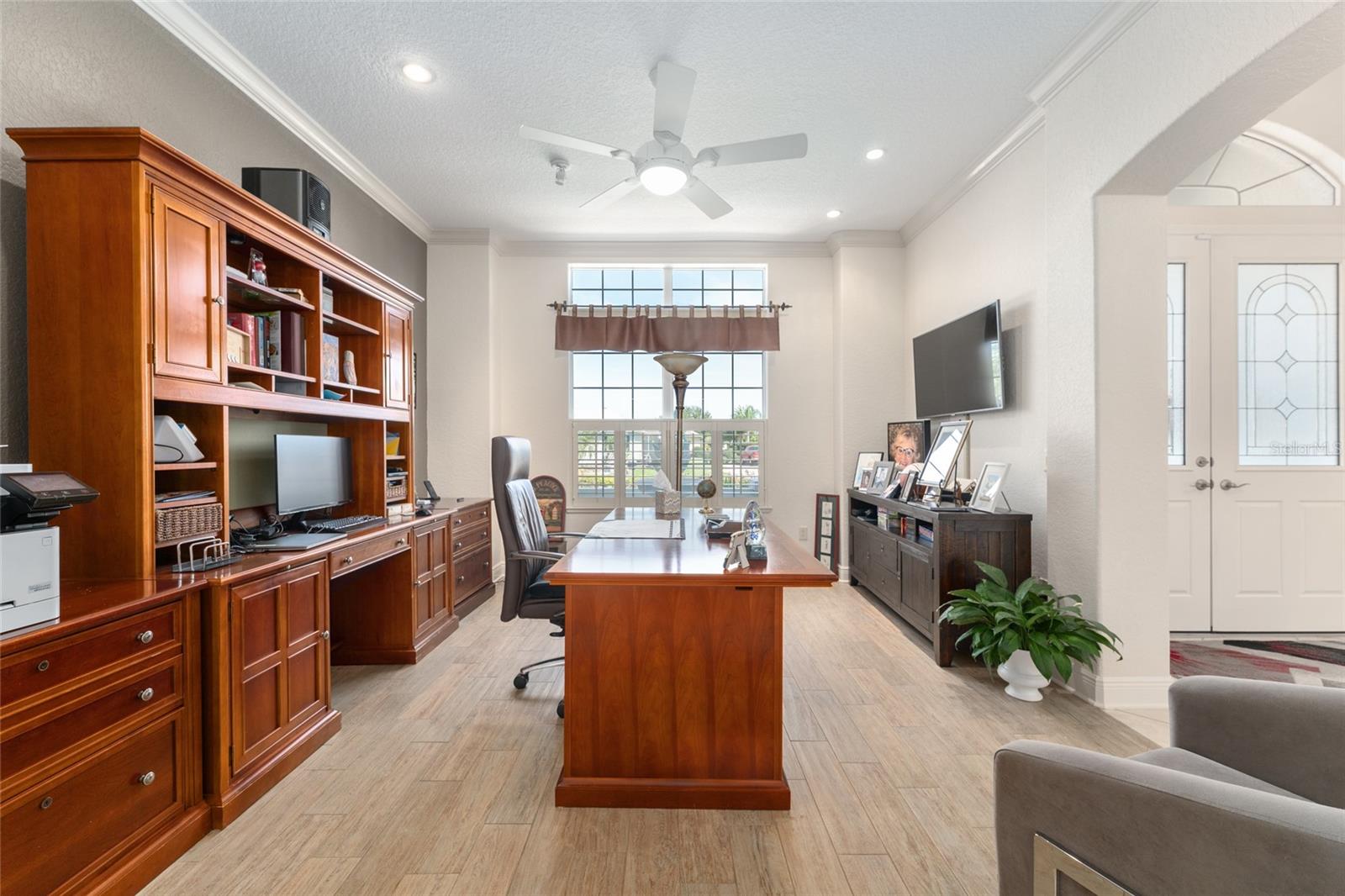 1837 SUNSET RIDGE DR