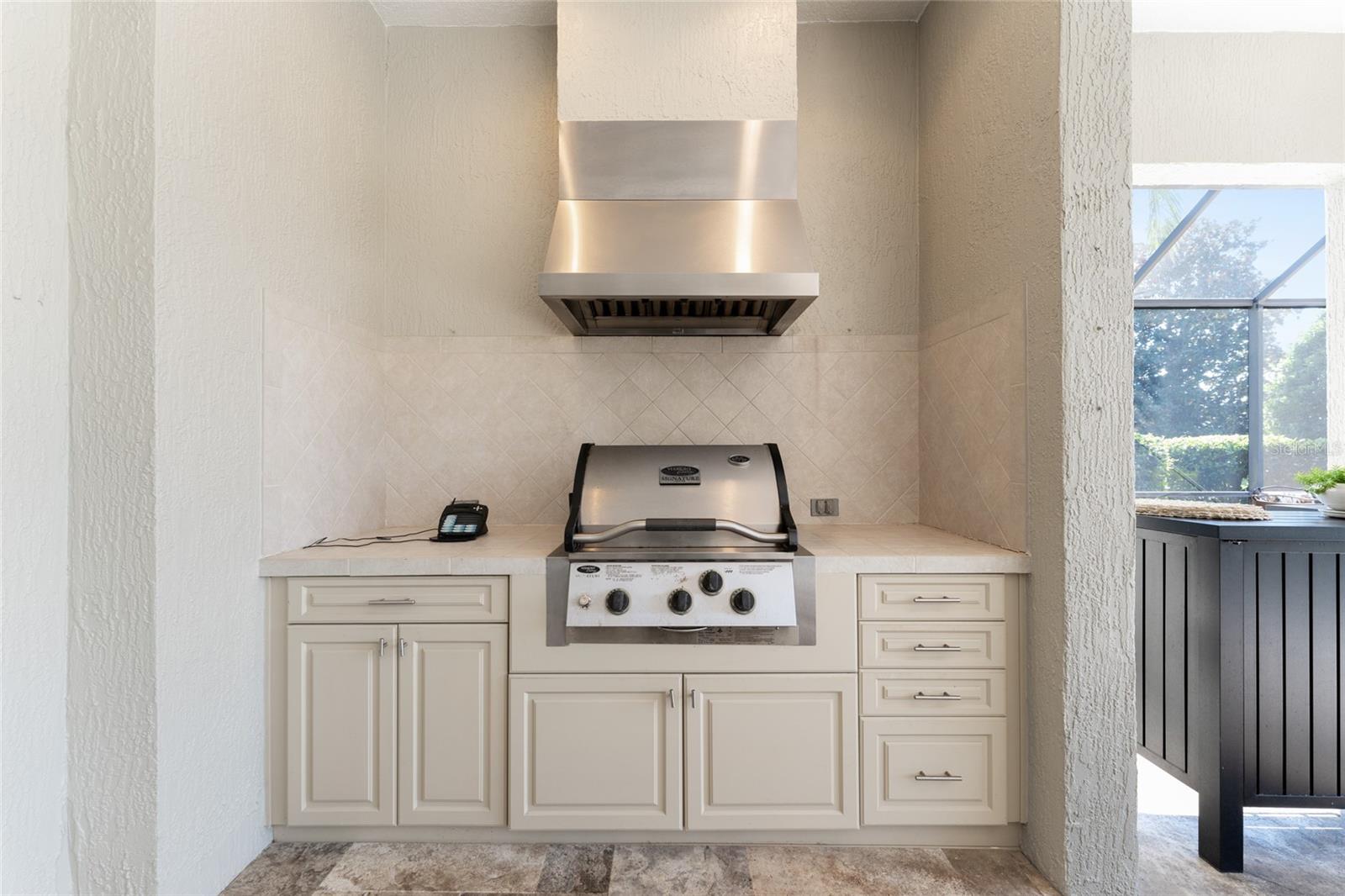 1837 SUNSET RIDGE DR