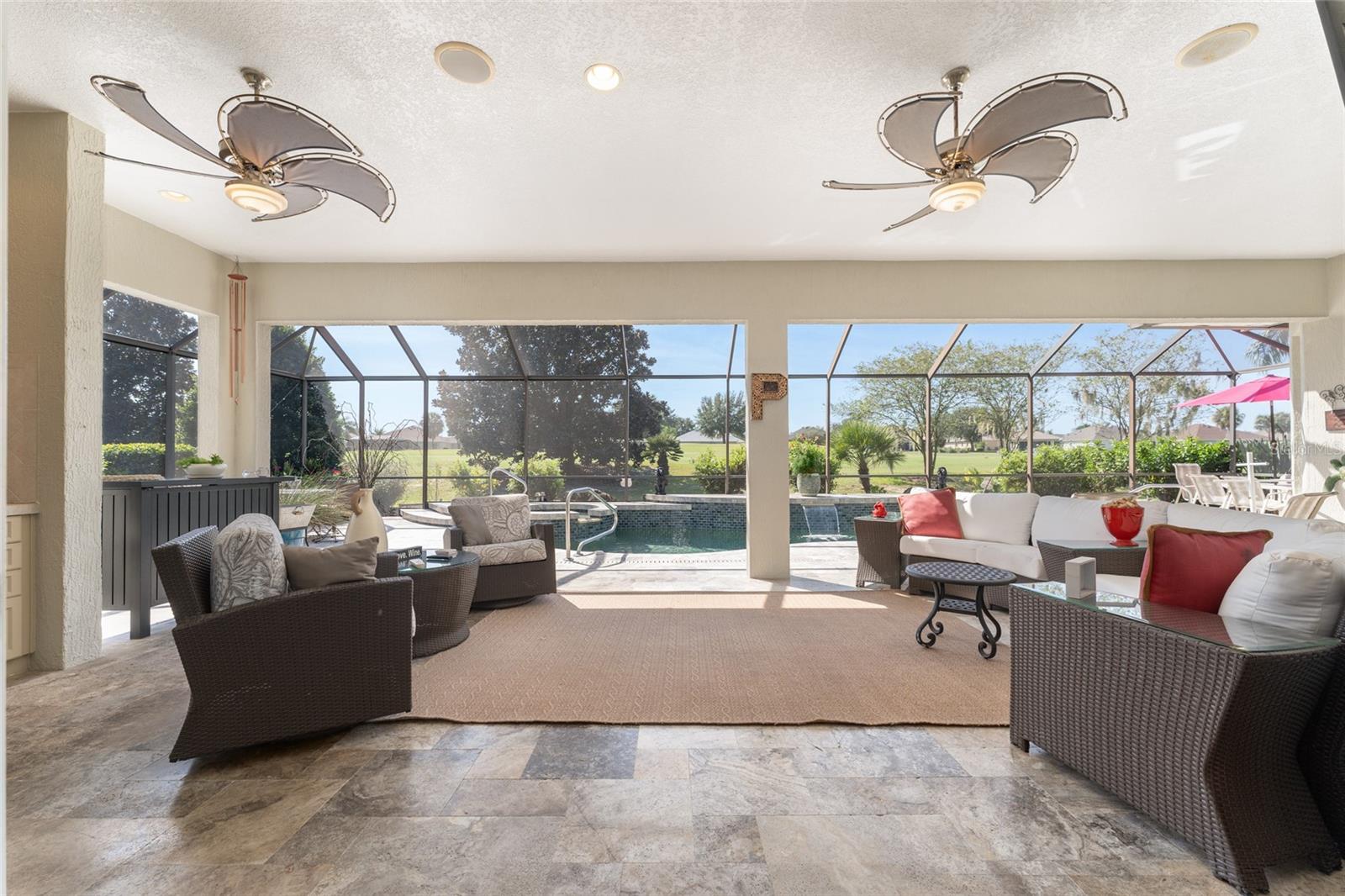 1837 SUNSET RIDGE DR