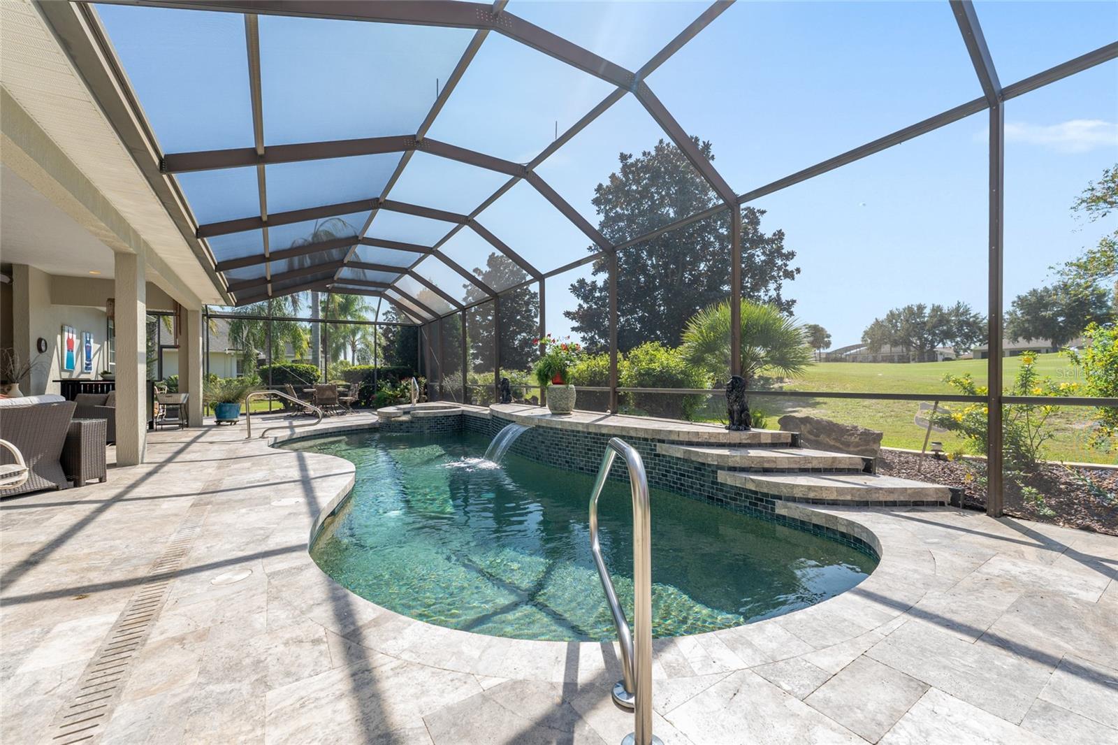 1837 SUNSET RIDGE DR