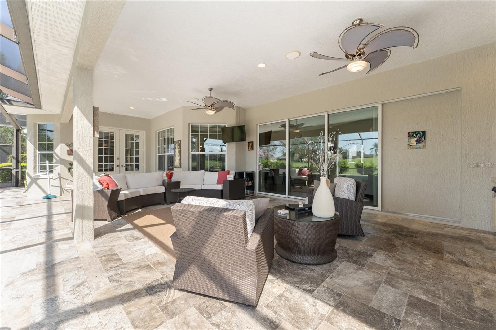 1837 SUNSET RIDGE DR