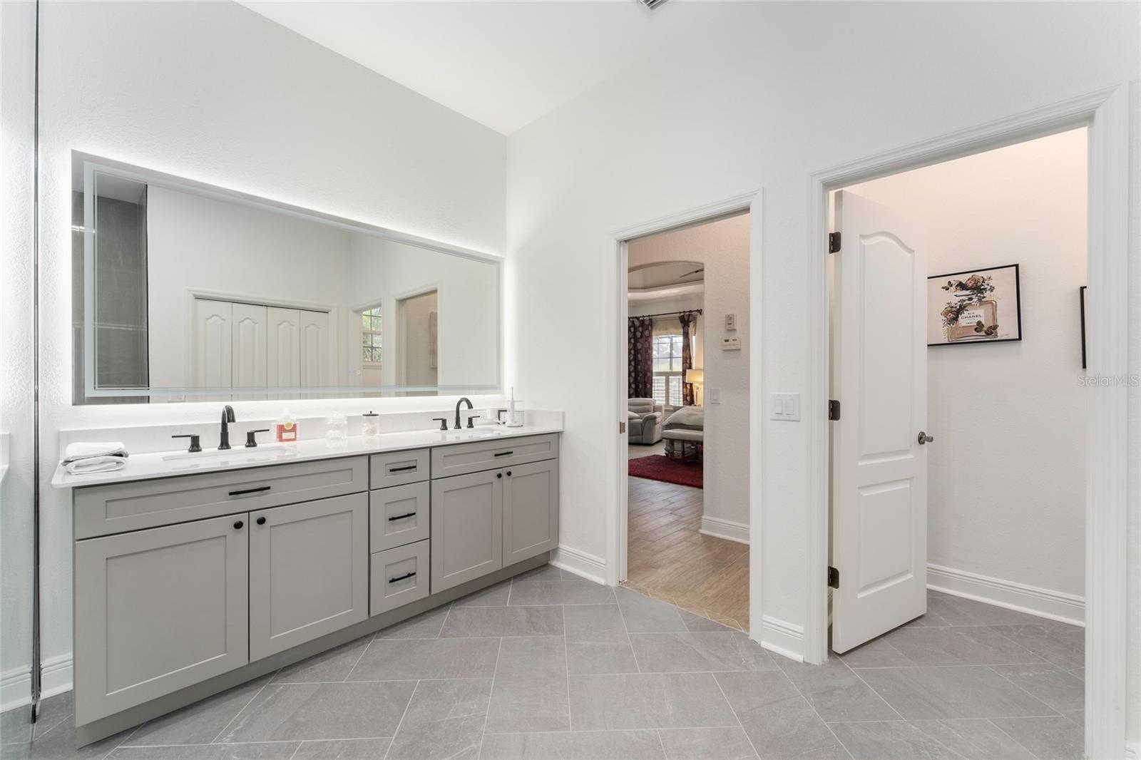 1837 SUNSET RIDGE DR