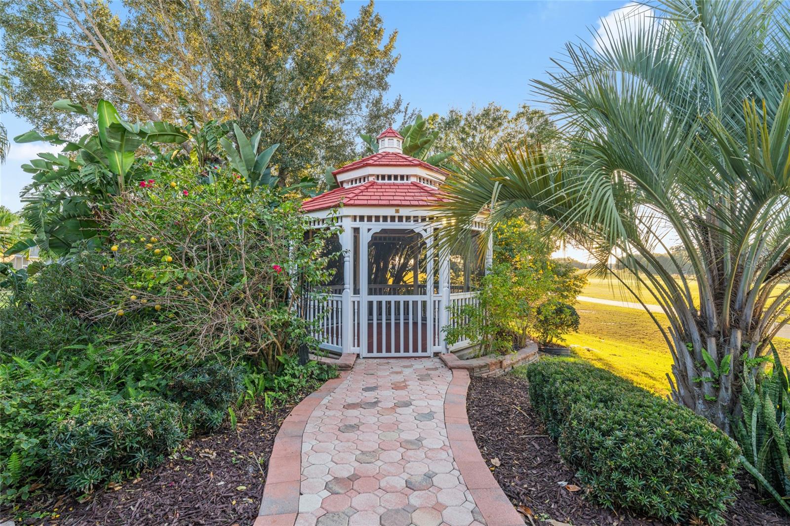 1345 HARLEY CIR