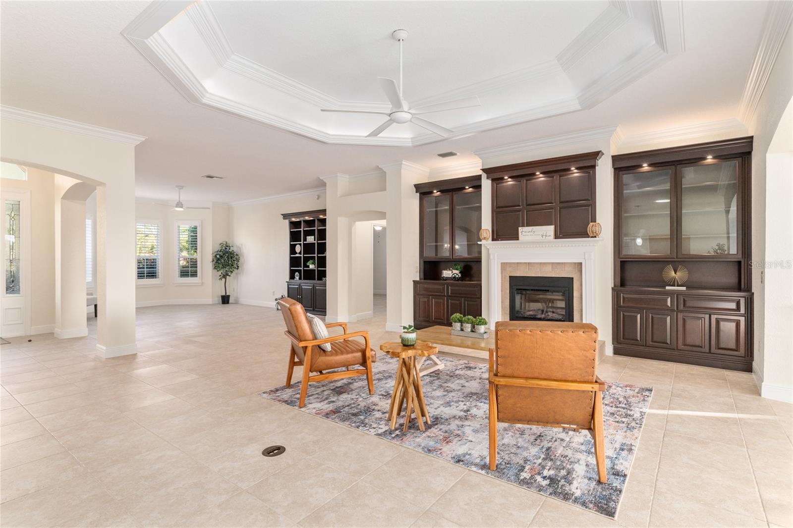 1345 HARLEY CIR