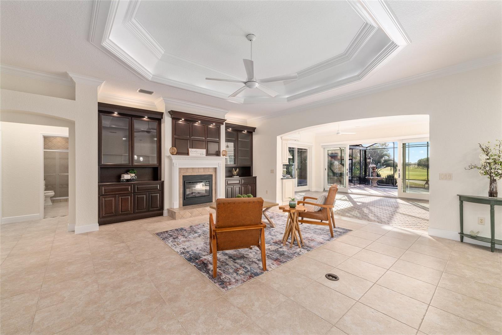 1345 HARLEY CIR
