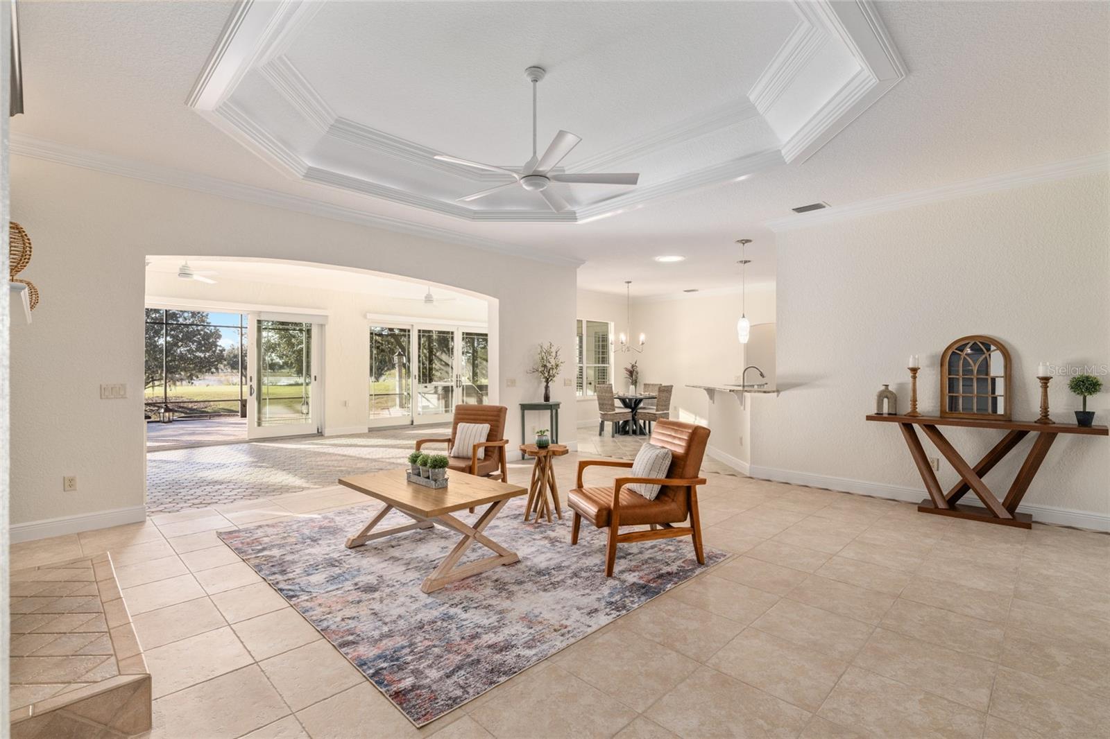 1345 HARLEY CIR